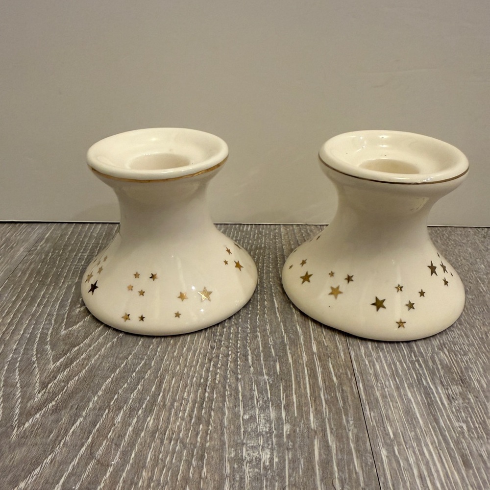2 x vintage Carlton Cards ceramic taper candle holders